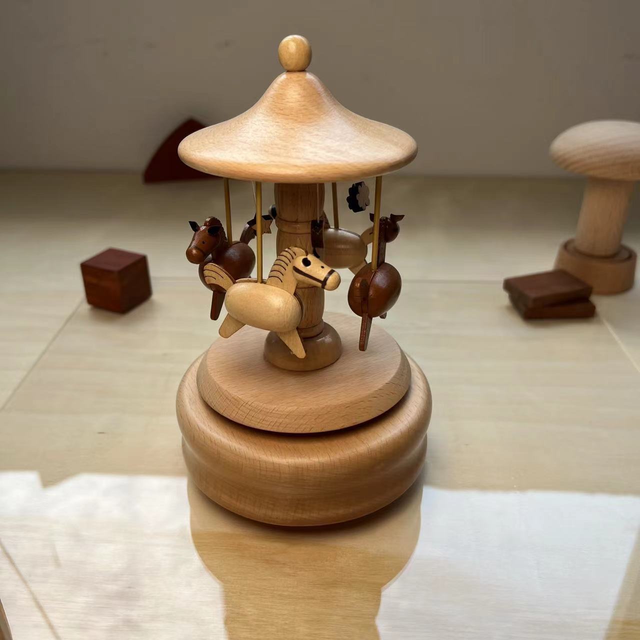 SheremArt™ WhimsyWood Spieluhr