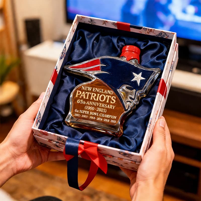 New England Patriots 65. Jubiläum 1960-2025 Personalisierte Whiskeyflasche
