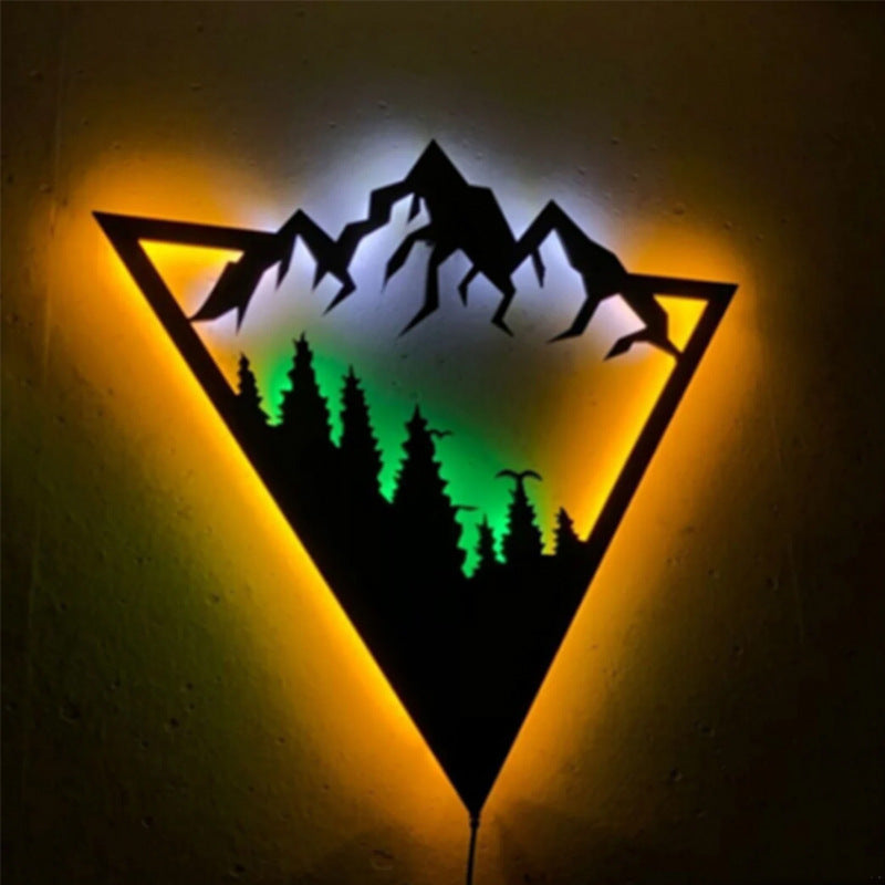Geometrischer Berg – LED beleuchtete Wanddekoration Dschungel