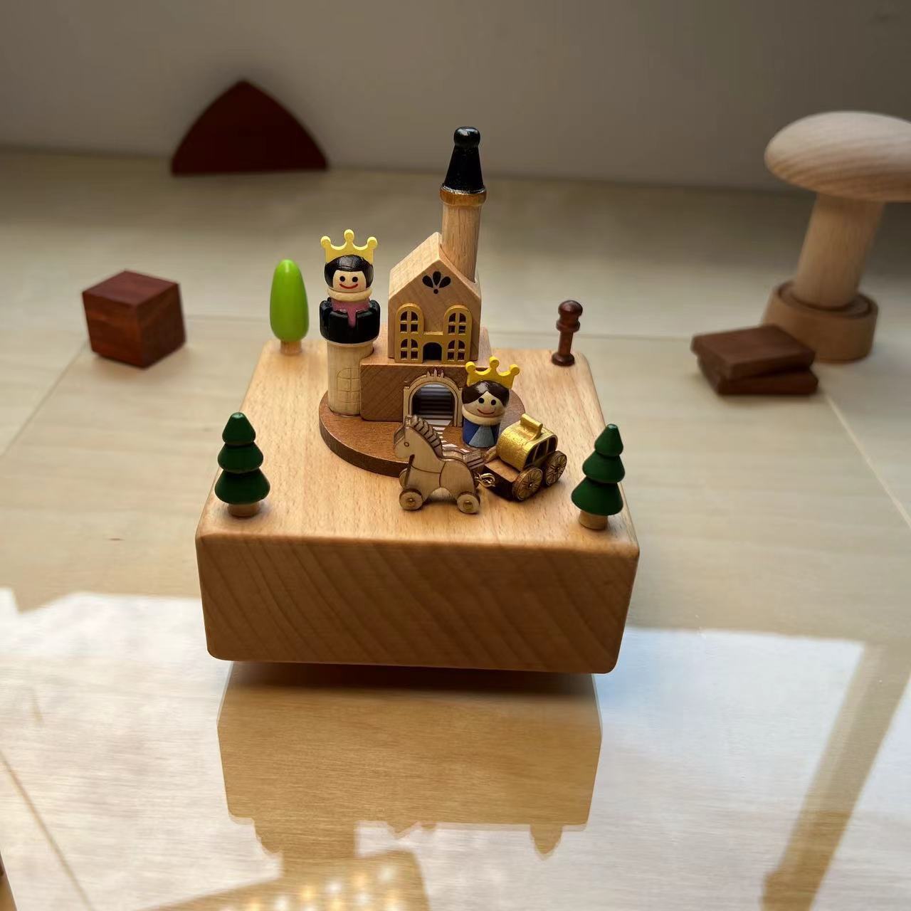 SheremArt™ WhimsyWood Spieluhr
