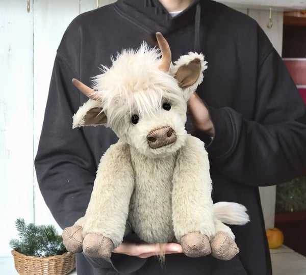 Theorbi™ Highland-Kuh-Plüschtier