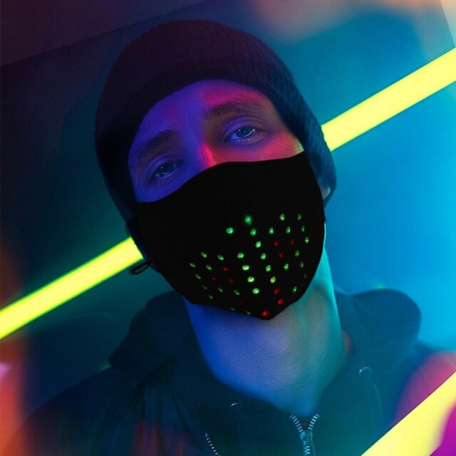 Sprachgesteuerte LED-Maske