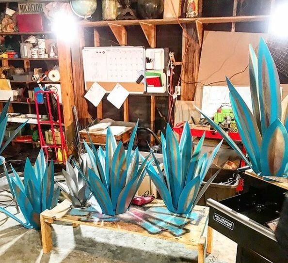 Anti-rust Metal Tequila Agave Plant