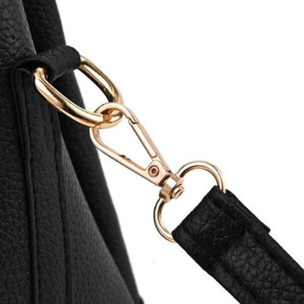 Damen-Handtaschen aus Leder mit Ästen aus Metall